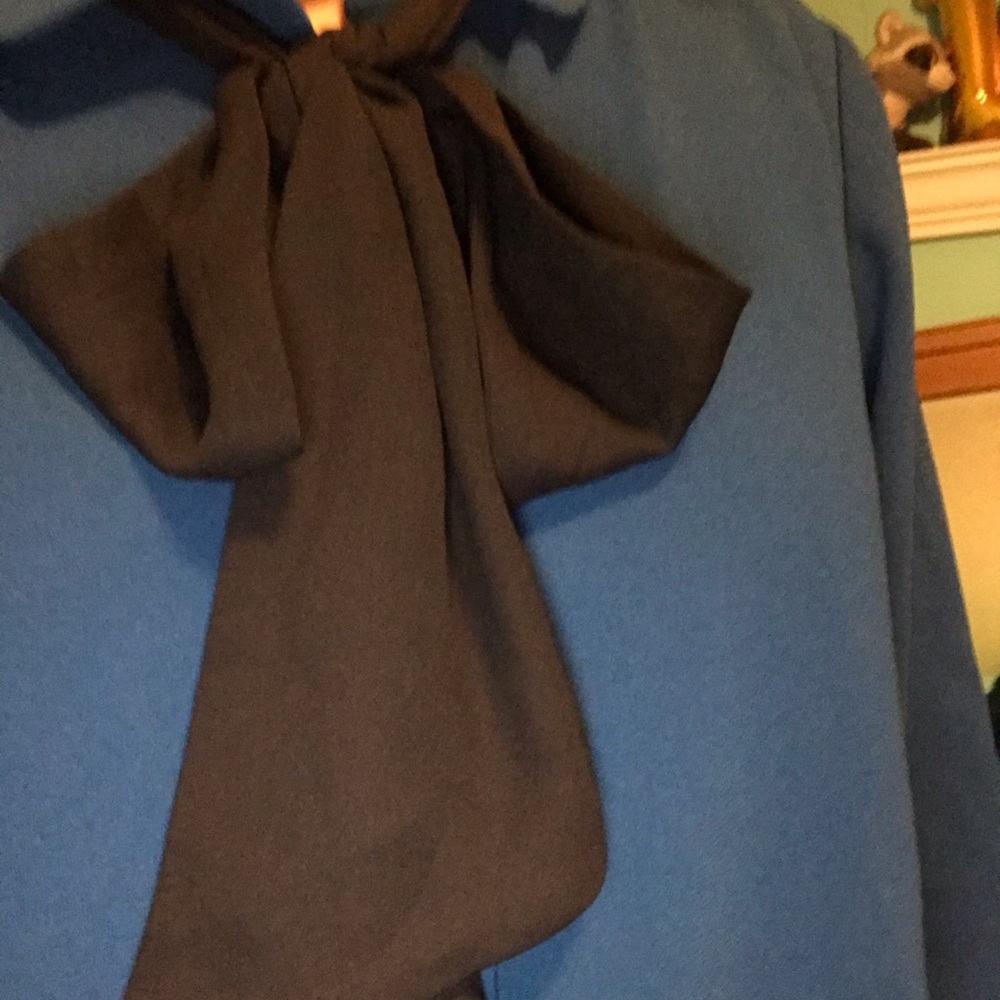 Dress - Picture 4 of 4